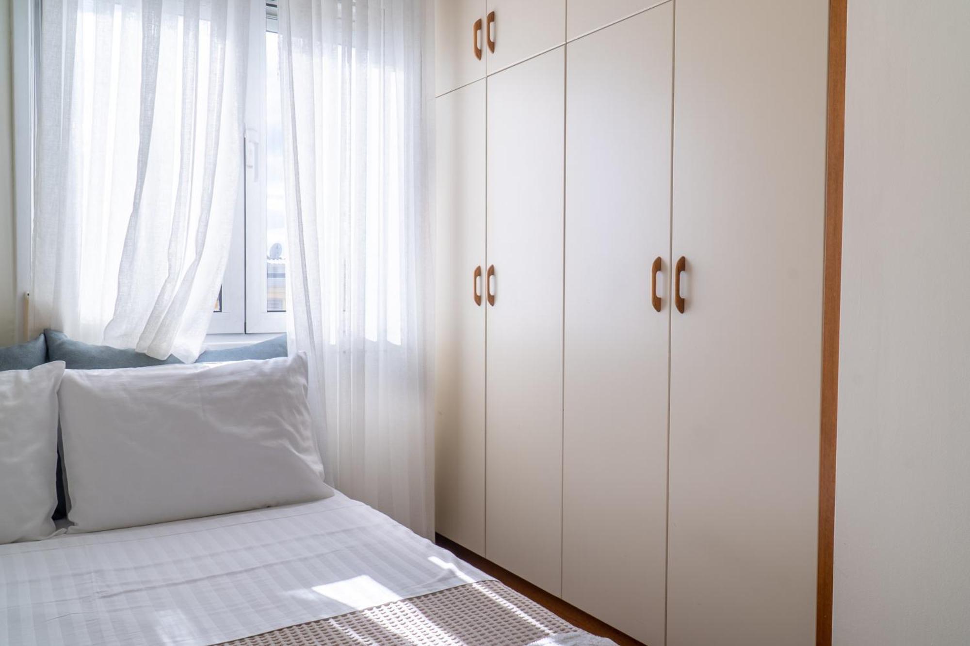 Studio Navarino Square - στούντιο διαμέρισμα πλατεία ναυαρίνου * Thessaloniki